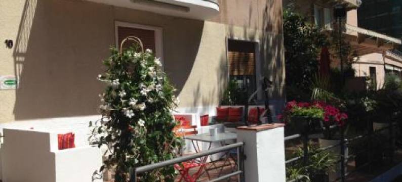 瓦拉泽斯波特酒店(Hotel Spot Varazze)图片