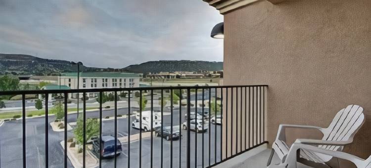 舒适套房酒店(Comfort Suites)图片