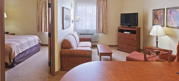 Candlewood Suites Tulsa图片