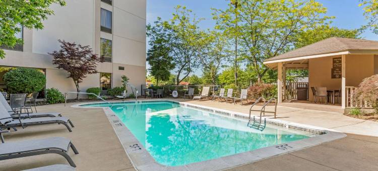 昆提科斯塔福德舒适酒店(Comfort Inn Quantico)图片