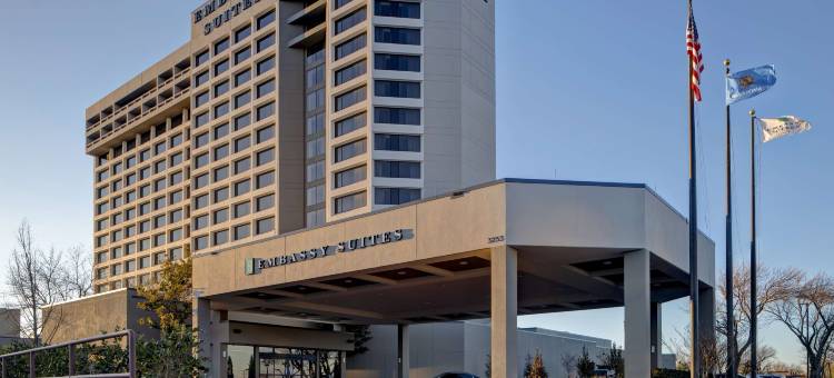 埃姆布里奇酒店集团俄克拉何马城塔楼酒店(Embassy Suites by Hilton Oklahoma City Northwest)图片