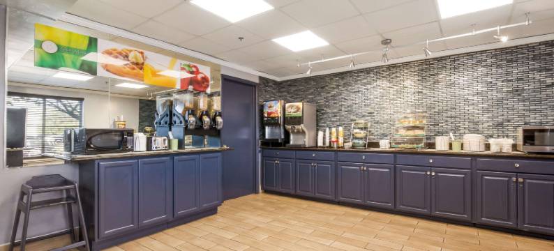 CVG机场凯艺套房酒店(Quality Inn & Suites Cvg Airport)图片