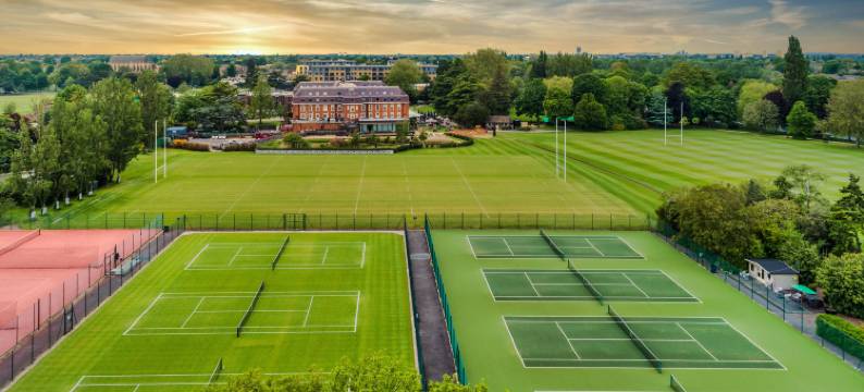 莱斯布瑞度假村(Cbh the Lensbury)图片