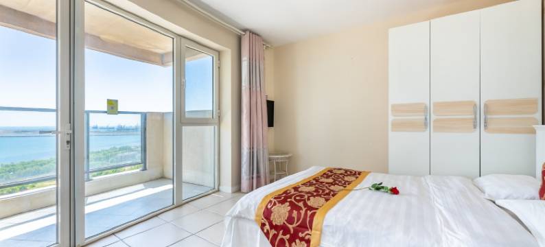 东戴河同湾民宿(腾达路分店)图片