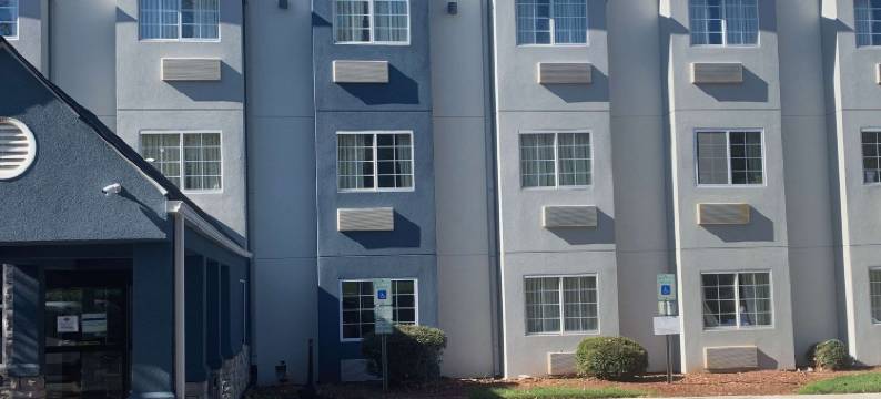 夏洛特机场麦客达温德姆酒店(Microtel Inn & Suites by Wyndham Charlotte Airport)图片