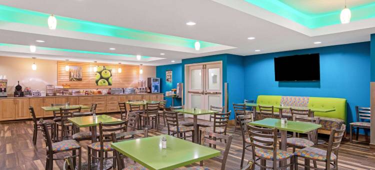 大福克斯拉昆塔温德姆套房酒店(La Quinta Inn & Suites by Wyndham Grand Forks)图片