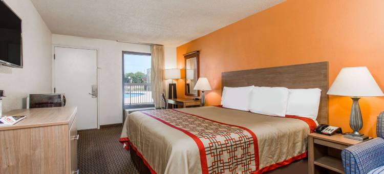 诺福克机场戴斯酒店(Days Inn by Wyndham Norfolk Airport)图片