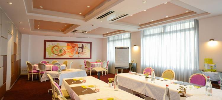 弗鲁蒂尔餐厅酒店(Logis Hôtel Restaurant le Fruitier)图片