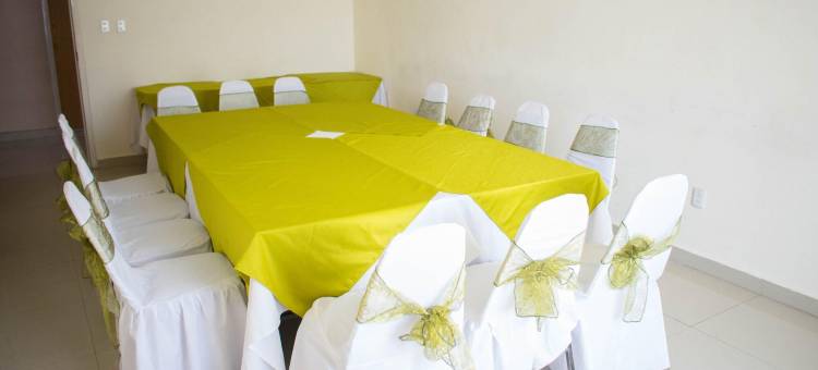 首都O赫雷迪罗酒店(Los Herederos Hotel Piedras Negras)图片