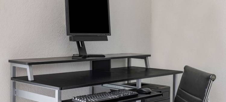 彭萨科拉温德姆速8酒店(Super 8 by Wyndham Pensacola)图片