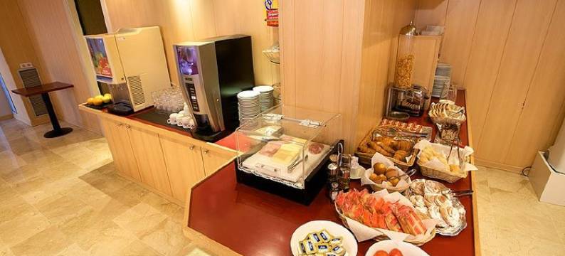 基础酒​​店(Hotel Basic)图片