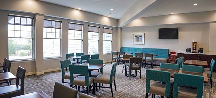 钦科蒂格岛海湾舒适酒店套房度假村(Comfort Suites Chincoteague Island Bayfront Resort)图片