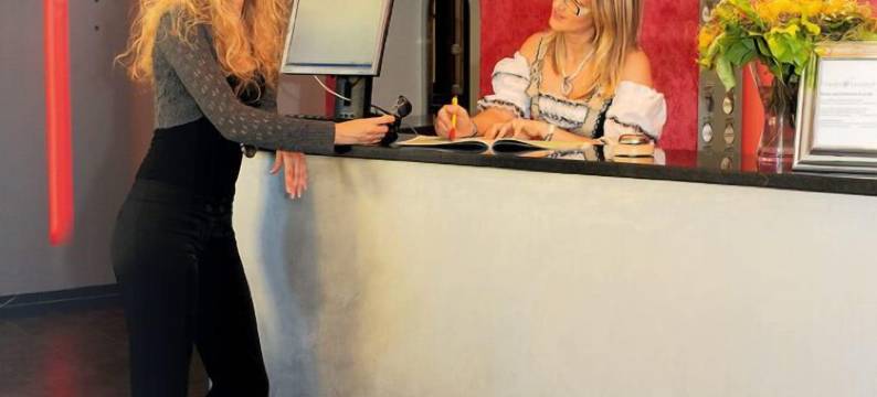 鲁斯堡图伯酒店(Hotel Traube Lossburg)图片