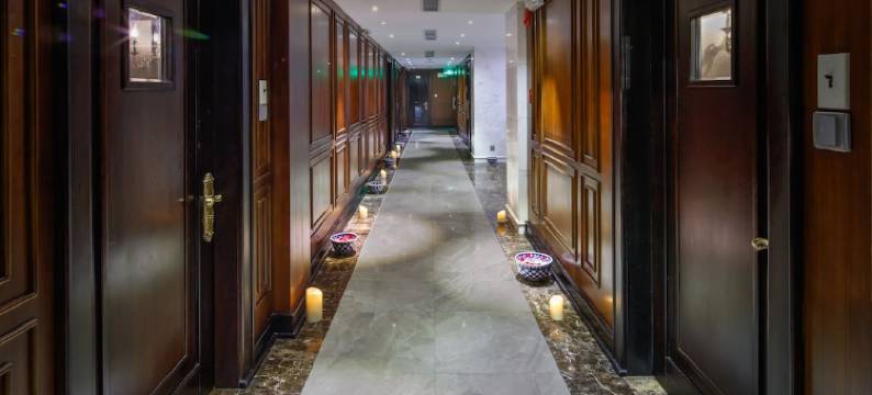 天堂套房酒店(Paradise Suites Hotel)图片