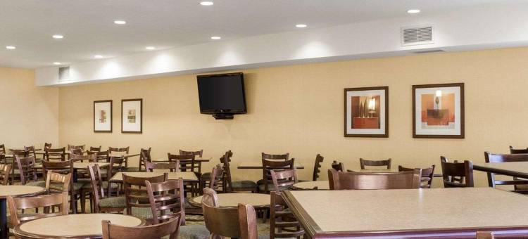 拉皮德城舒适套房酒店及会议中心(Comfort Suites Conference Center Rapid City)图片