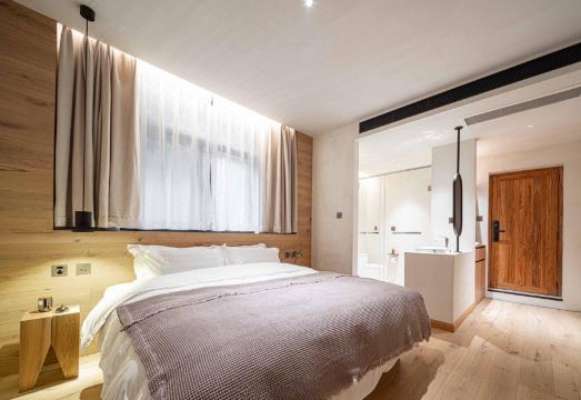 Yan Villa Hotel Overview