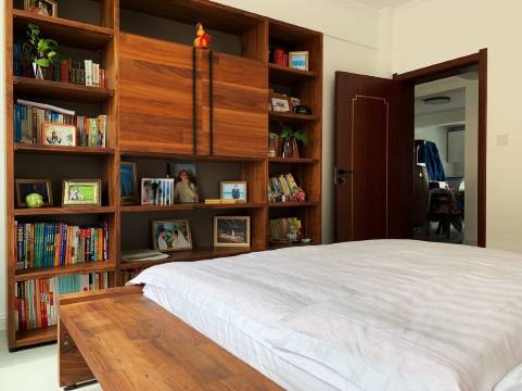 胡杨的秋天公寓(军民街分店)