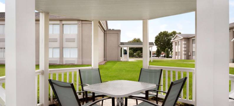 得梅因速8酒店(Super 8 by Wyndham des Moines)图片