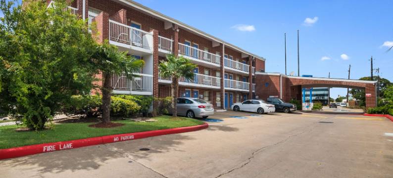 莫特尔六休斯敦-布鲁克霍洛(Motel 6 Houston, TX - Brookhollow)图片