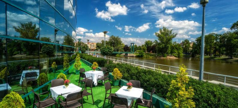 HP公园广场酒店(HP Park Plaza)图片