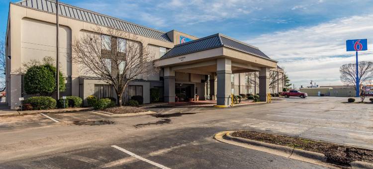 康威温盖特酒店 (温德姆旗下)(Motel 6 Conway, AR)图片