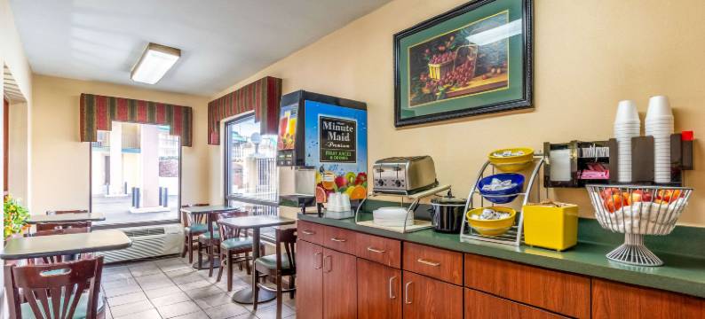 伊克诺旅馆洛基托普(Econo Lodge Rocky Top)图片