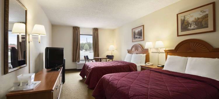 法姆维尔温德姆戴斯酒店(Days Inn by Wyndham Farmville)图片