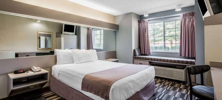 乔治敦麦客达套房酒店(Microtel Inn & Suites by Wyndham Georgetown)图片