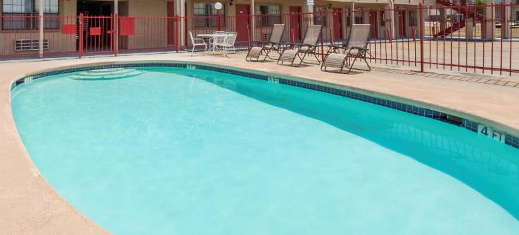 坎顿温德姆戴斯酒店(Days Inn by Wyndham Canton)图片