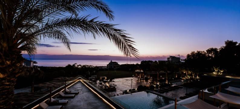 卡沃佐海滨酒店(Cavo Zoe Seaside Hotel)图片