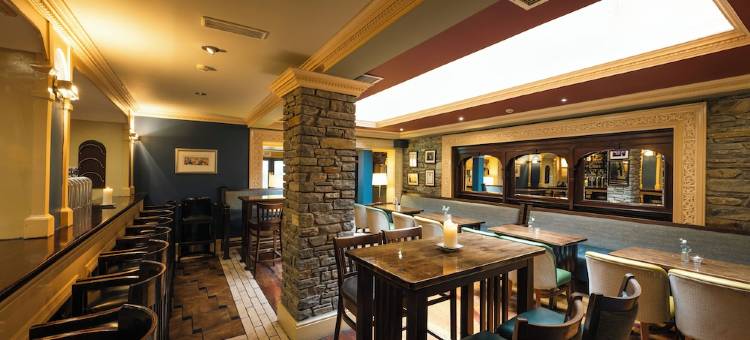 麦克鲁姆城堡酒店(Castle Hotel Macroom)图片