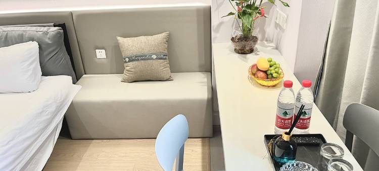 风华绝代hyh公寓(工业路分店)图片