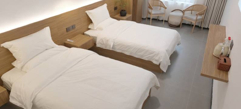 不汲一隅·桐树下民宿(东关南街店)图片