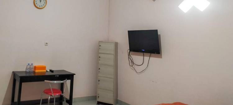 红多兹酒店-波索马卡里奥斯酒店(RedDoorz @ Makarios Hotel Poso)图片