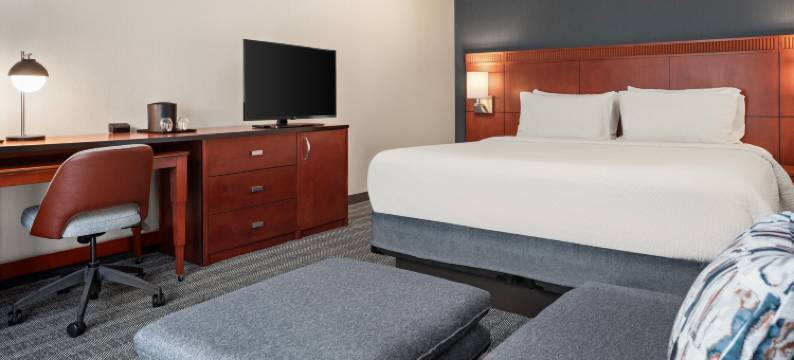 沃基根/古尼芝加哥万怡酒店(Courtyard Chicago Waukegan/Gurnee)图片