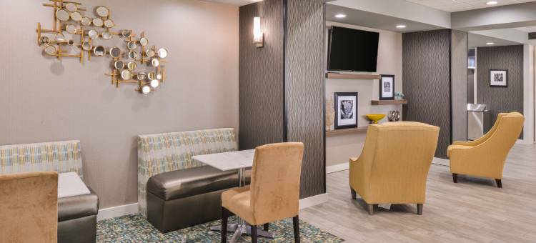 希尔顿欢朋酒店-恩波里亚(Hampton Inn Emporia)图片
