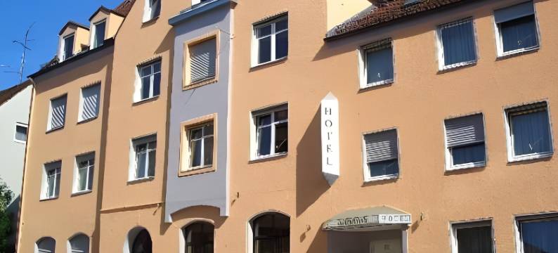 法尔克奥格斯堡高德纳酒店(Hotel Augsburg Goldener Falke)图片