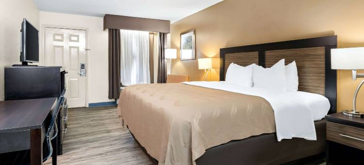 迪凯特河城凯艺酒店(Quality Inn Decatur River City)图片