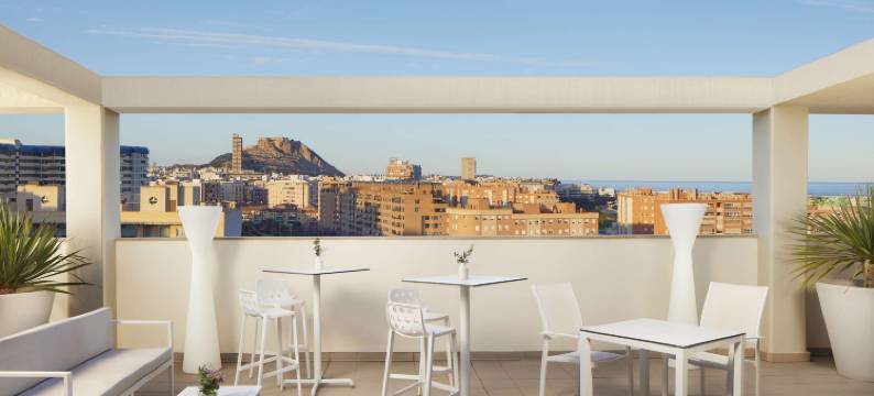 铵阿利坎特酒店(NH Alicante)图片