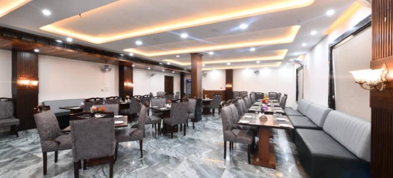 点击酒店纳拉亚纳(Click Hotel Narayana)图片