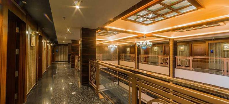 科斯塔海滨公寓(Costa Riviera Hotel)图片