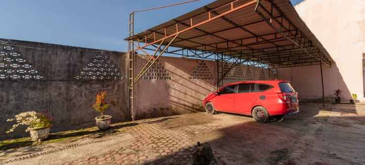 红多兹酒店-近西兰吉特国际机场(RedDoorz Near Silangit International Airport)图片