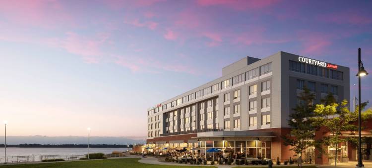 伊利湖湾万怡酒店(Courtyard Erie Bayfront)图片