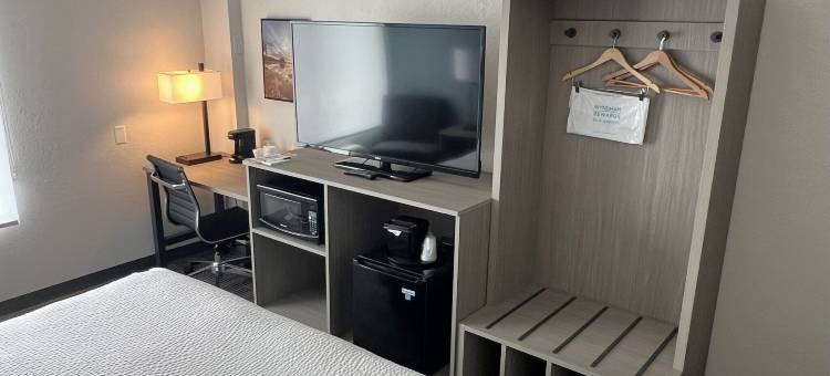 巴克斯特布雷纳德美吟温德姆酒店(AmericInn by Wyndham Baxter Brainerd)图片