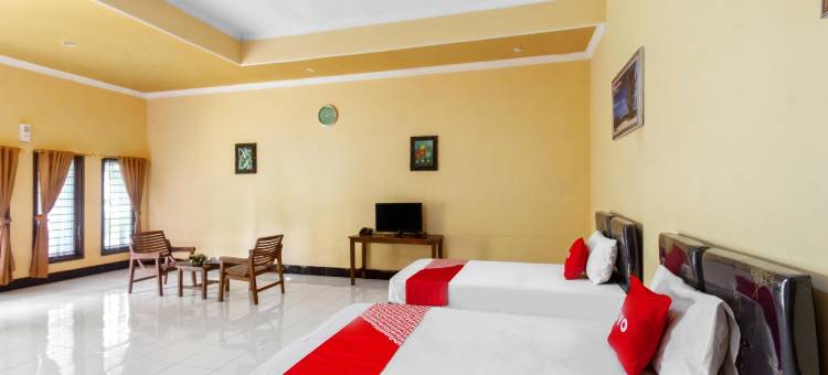 Capital O 93391 金芒果酒店，靠近SMKN 1 Lingsar(Capital O 93391 Golden Manggis Hotel Near Smkn 1 Lingsar)图片