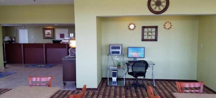 温莎洛克斯 戴斯酒店-布拉德利国际机场(Days Inn by Wyndham Windsor Locks / Bradley Intl Airport)图片