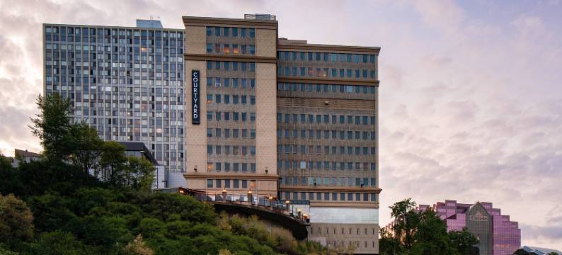埃德蒙顿市中心万豪万怡酒店(Courtyard Edmonton Downtown)图片