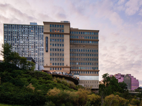 埃德蒙顿市中心万豪万怡酒店