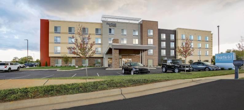 巴兹敦万豪万枫套房酒店(Fairfield Inn & Suites Bardstown)图片
