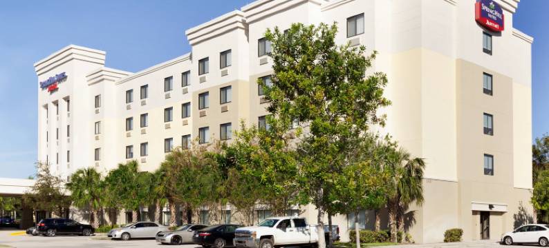 西棕榈滩 I-95 州际公路万豪SpringHill酒店(SpringHill Suites West Palm Beach I-95)图片